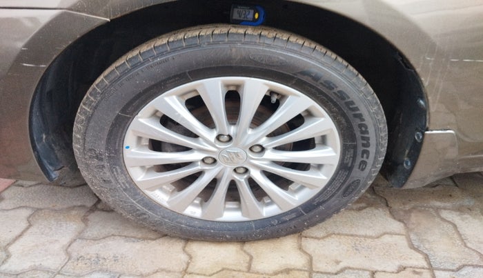 2021 Maruti Ciaz ZETA 1.5 SHVS MT PETROL, Petrol, Manual, 78,850 km, tyre