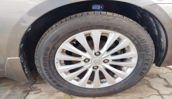 2021 Maruti Ciaz ZETA 1.5 SHVS MT PETROL, Petrol, Manual, 78,850 km, tyre