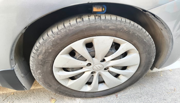 2017 Maruti Baleno DELTA PETROL 1.2, Petrol, Manual, 64,363 km, tyre