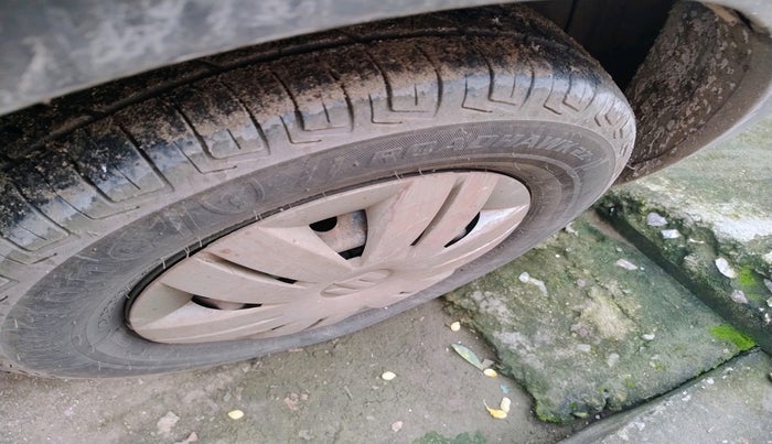 2019 Maruti Alto 800 VXI, Petrol, Manual, 49,879 km, tyre