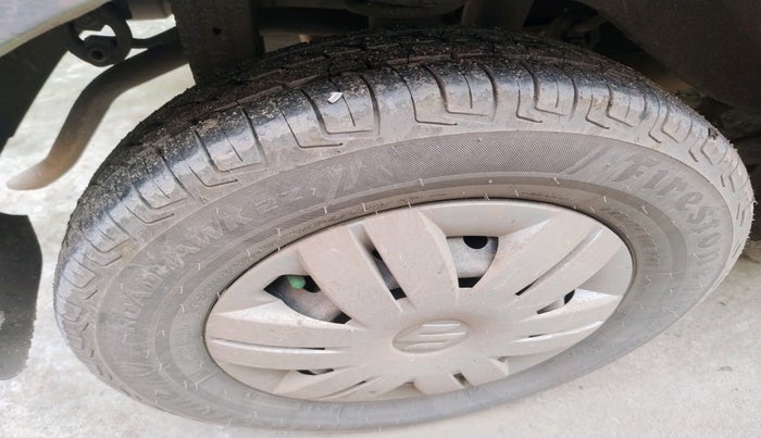 2019 Maruti Alto 800 VXI, Petrol, Manual, 49,879 km, tyre