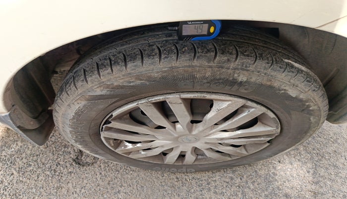 2015 Tata Bolt XM REVOTRON, Petrol, Manual, 77,026 km, tyre
