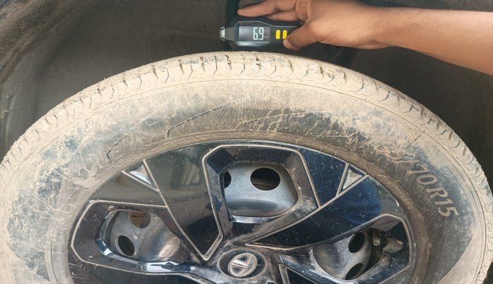 2023 Tata PUNCH ADVENTURE MT, Petrol, Manual, 20,611 km, tyre