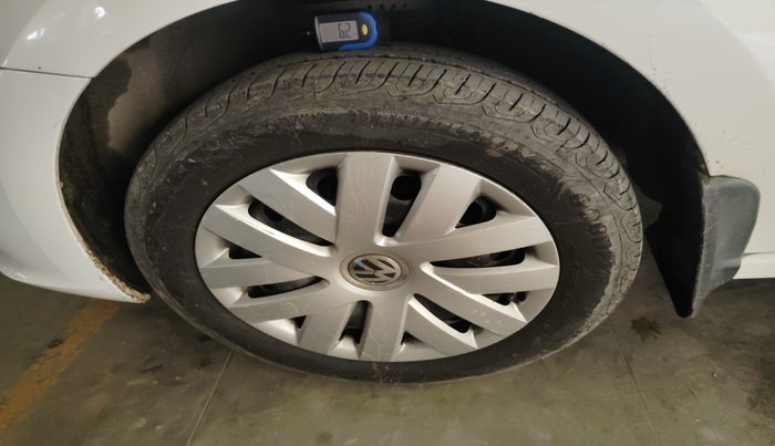 2018 Volkswagen Vento COMFORTLINE 1.6, Petrol, Manual, 44,480 km, tyre