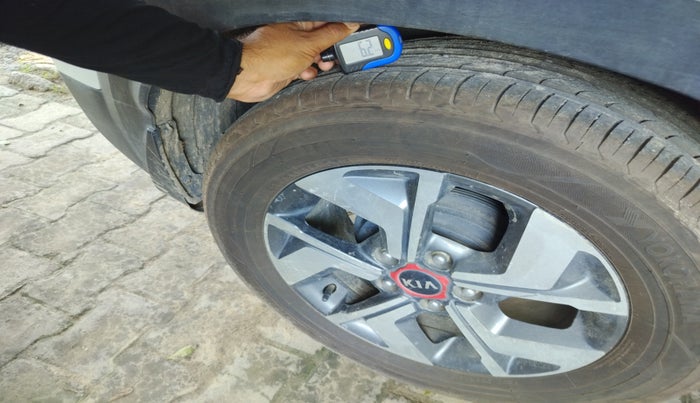 2020 KIA SONET GTX PLUS 1.5, Diesel, Manual, 1,32,086 km, tyre