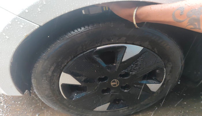 2024 Tata TIGOR XT iCNG, Petrol, Manual, 12,308 km, tyre