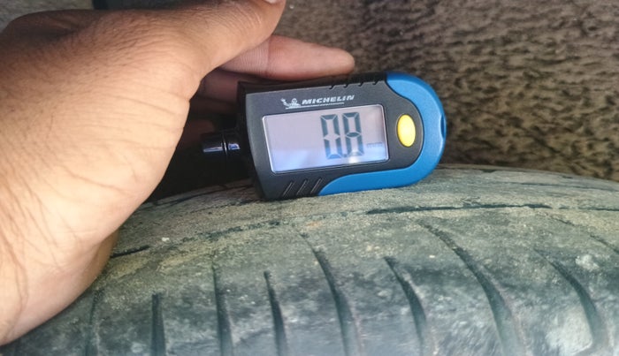 2016 Ford Ecosport TREND 1.5L DIESEL, Diesel, Manual, 1,60,010 km, tyre