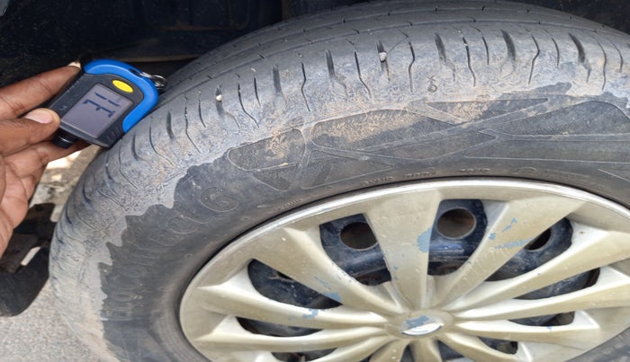 2014 Maruti Swift Dzire VDI, Diesel, Manual, 1,53,513 km, tyre