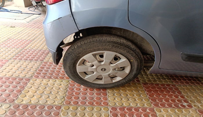2010 Maruti Wagon R 1.0 LXI, Petrol, Manual, 45,304 km, tyre