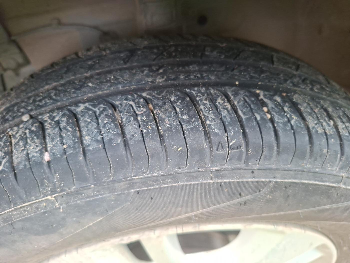 2013 Maruti Swift Dzire ZDI, Diesel, Manual, 71,206 km, tyre