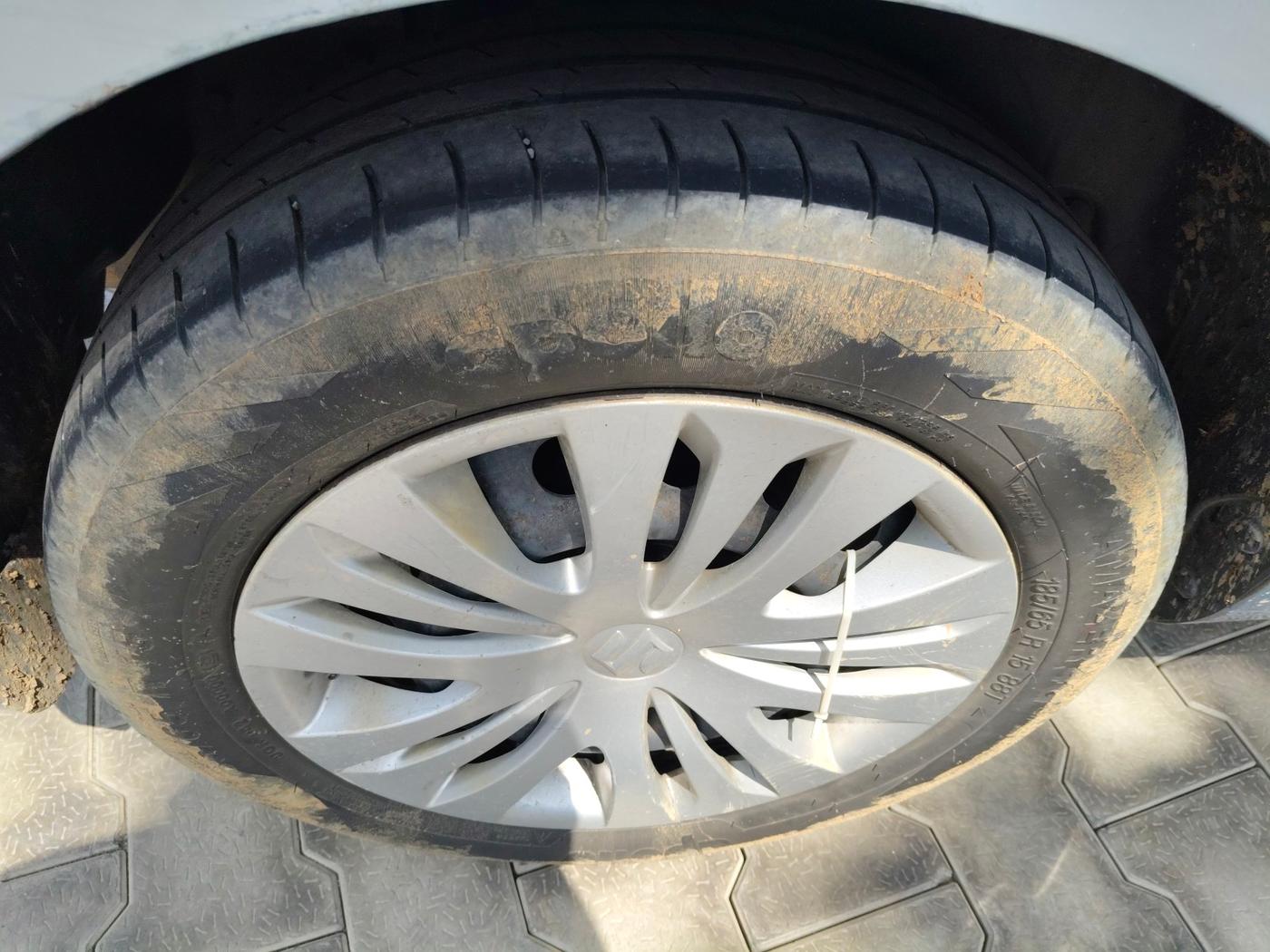 2015 Maruti Ertiga VDI, Diesel, Manual, 1,04,000 km, tyre
