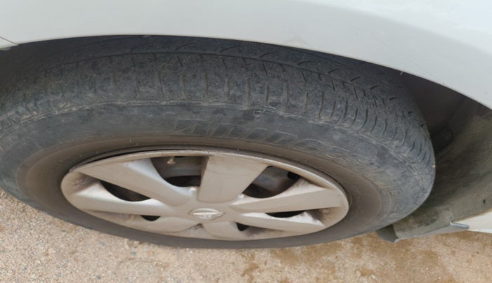 2013 Nissan Sunny XL DIESEL, Diesel, Manual, 1,02,297 km, tyre