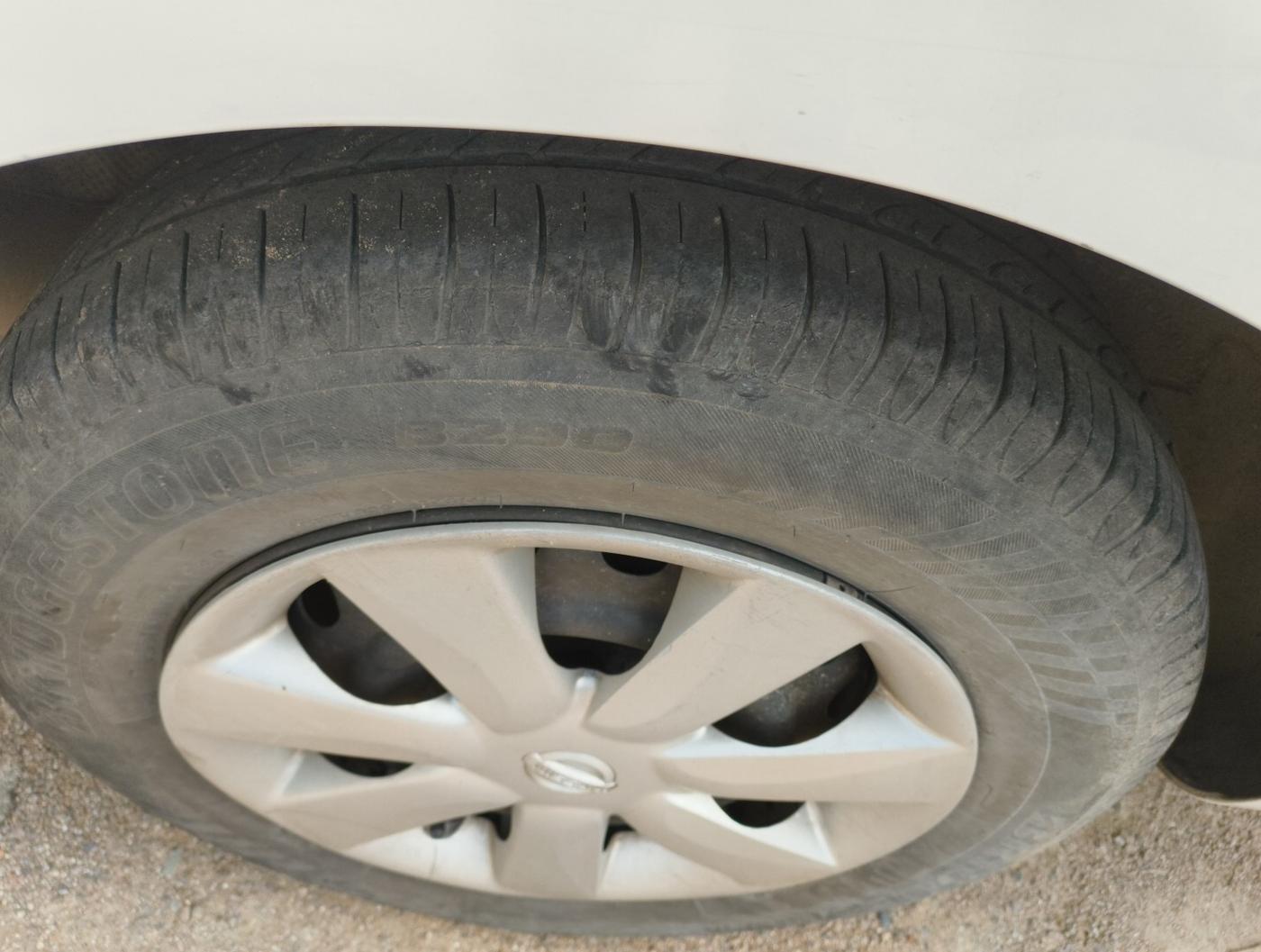 2013 Nissan Sunny XL DIESEL, Diesel, Manual, 1,02,297 km, tyre