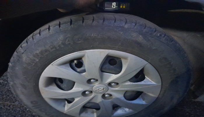 2019 Hyundai Elite i20 MAGNA PLUS 1.2, Petrol, Manual, 73,536 km, tyre