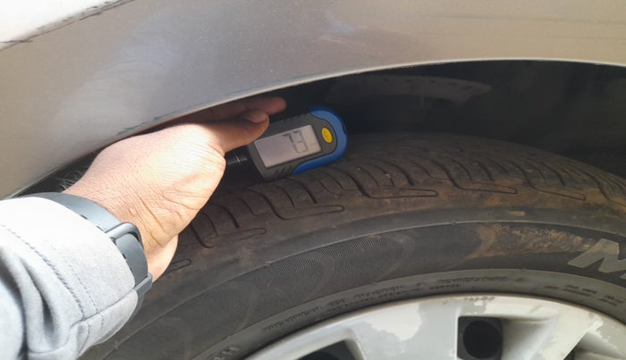 2013 Hyundai i20 MAGNA (O) 1.2, Petrol, Manual, 31,224 km, tyre