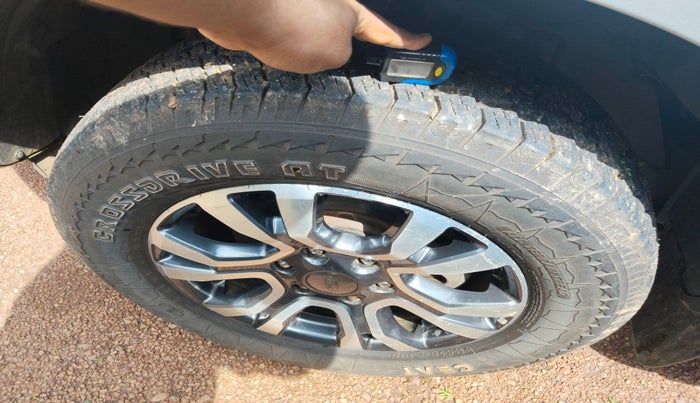 2020 Ford Endeavour TITANIUM PLUS 2.0 4X2 AT SUNROOF, Diesel, Automatic, 1,56,707 km, tyre