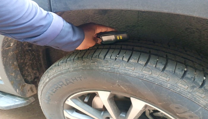 2023 Mahindra SCORPIO-N Z8 PETROL MT 7 STR, Petrol, Manual, 8,240 km, tyre