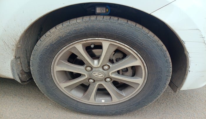 2013 Hyundai Grand i10 ASTA 1.1 CRDI (O), Diesel, Manual, 1,10,232 km, tyre