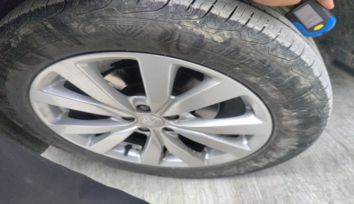 2022 MG ASTOR SUPER EX 1.5 MT, Petrol, Manual, 20,650 km, tyre