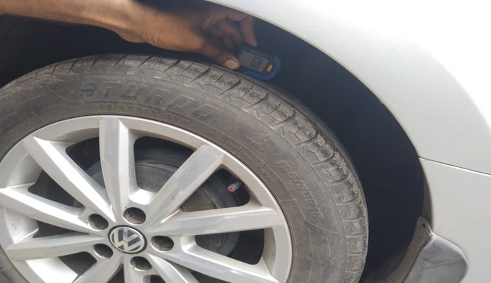 2018 Volkswagen Vento HIGHLINE PLUS 1.2 AT 16 ALLOY, Petrol, Automatic, 77,283 km, tyre