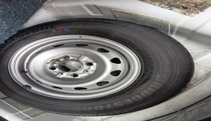 2018 Tata Tiago XZ PETROL, Petrol, Manual, 39,500 km, tyre