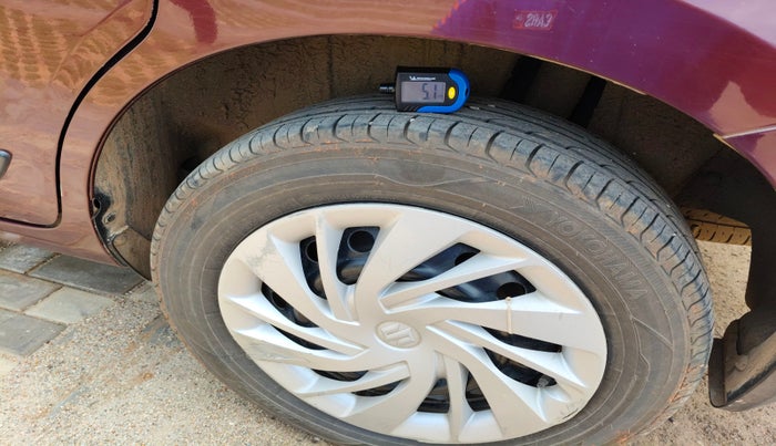 2021 Maruti Ertiga VXI CNG, Petrol, Manual, 52,423 km, tyre