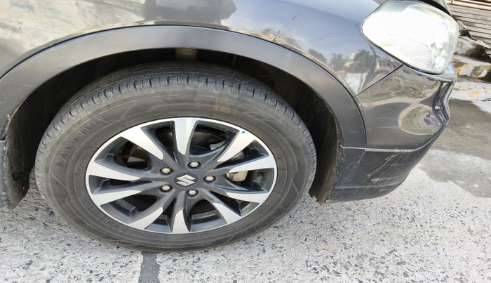 2021 Maruti S Cross ZETA 1.5, Petrol, Manual, 75,616 km, tyre