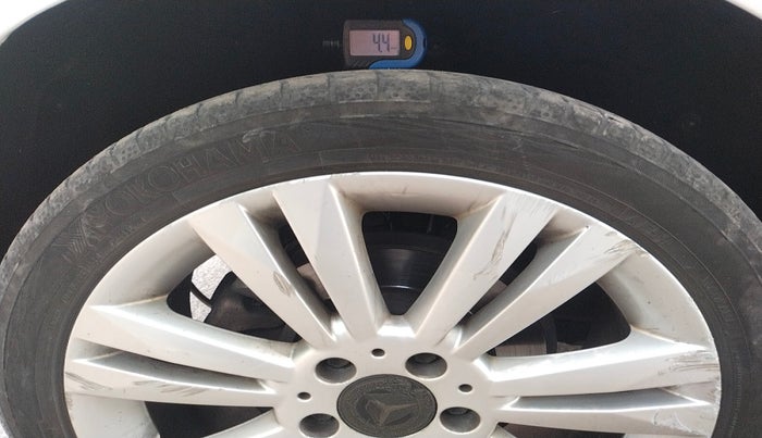 2012 Mercedes Benz B Class B 180 SPORTS PETROL, Petrol, Automatic, 68,000 km, tyre