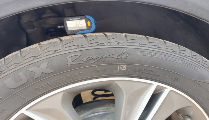 2016 Hyundai Creta SX PLUS AT 1.6 PETROL, Petrol, Automatic, 77,252 km, tyre