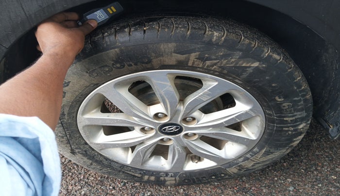2019 Hyundai Creta S 1.4 DIESEL, Diesel, Manual, 2,02,293 km, tyre