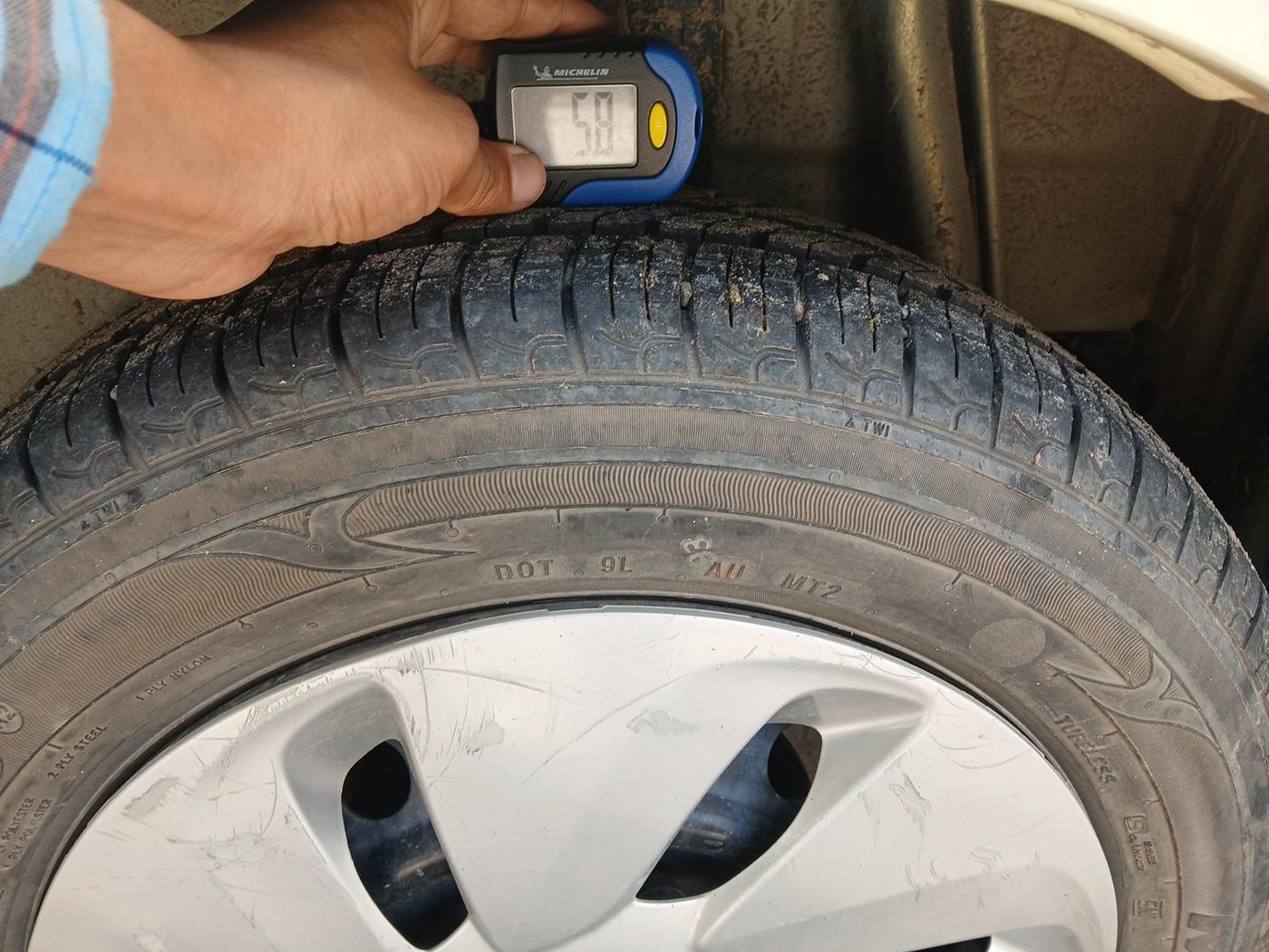 2018 Maruti Celerio ZXI, Petrol, Manual, 74,625 km, tyre