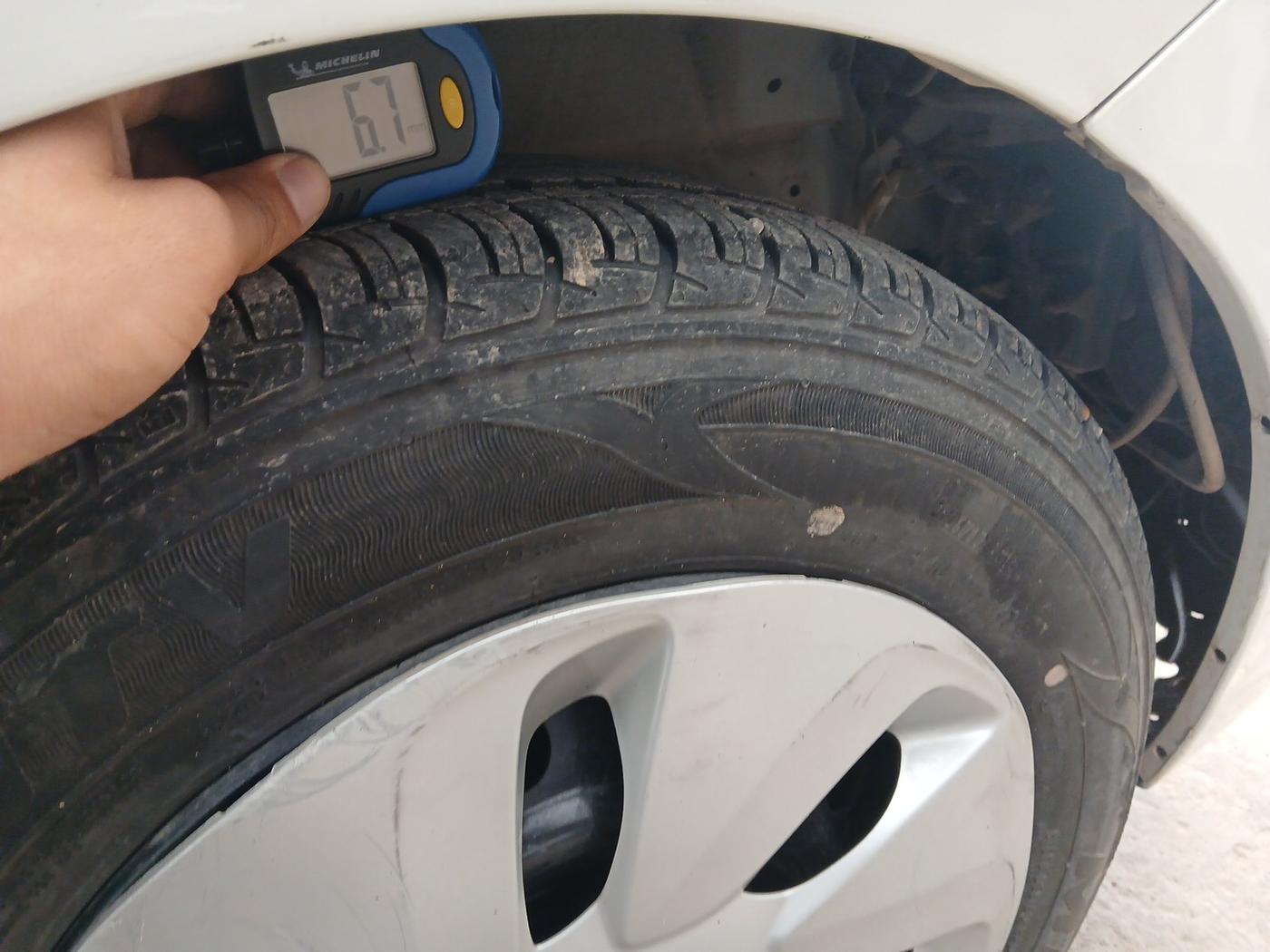 2018 Maruti Celerio ZXI, Petrol, Manual, 74,625 km, tyre