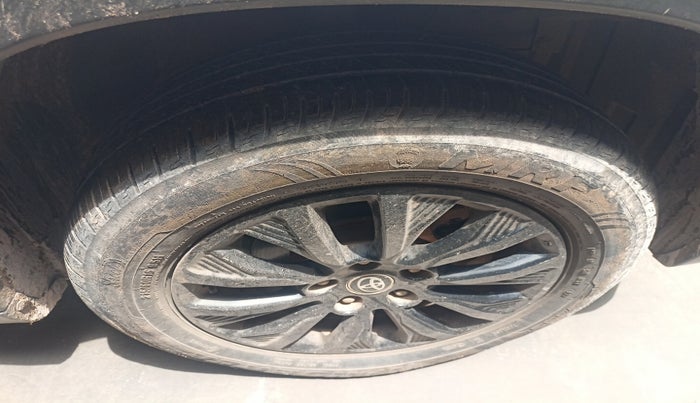 2021 Toyota URBAN CRUISER HIGH GRADE AT, Petrol, Automatic, 61,184 km, tyre