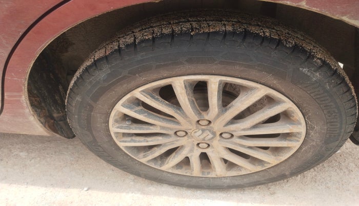 2017 Maruti Dzire ZXI PLUS, Petrol, Manual, 57,232 km, tyre