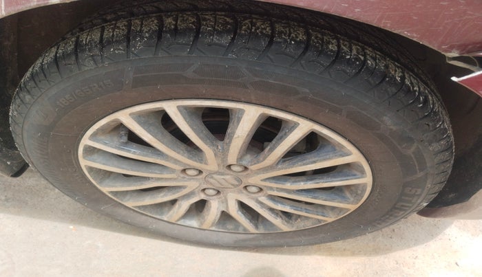 2017 Maruti Dzire ZXI PLUS, Petrol, Manual, 57,232 km, tyre