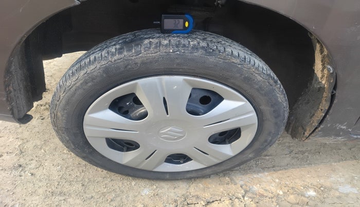 2011 Maruti Wagon R 1.0 VXI, Petrol, Manual, 48,343 km, tyre