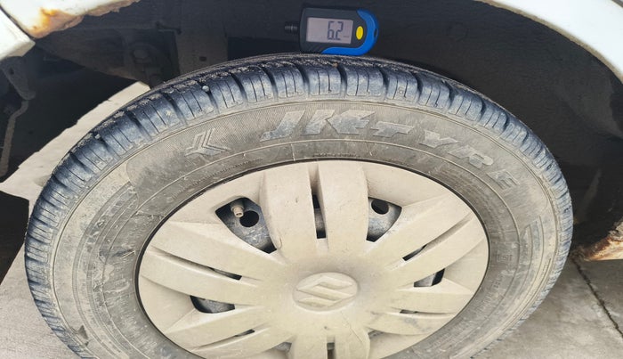 2012 Maruti Alto 800 LXI, Petrol, Manual, 1,21,180 km, tyre