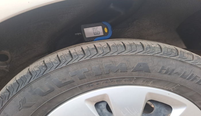 2011 Hyundai i10 MAGNA 1.2, Petrol, Manual, 84,411 km, tyre