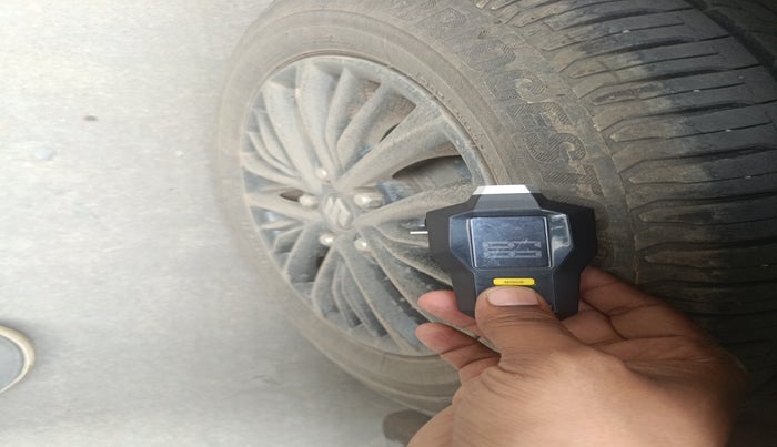 2021 Maruti XL6 ALPHA AT, Petrol, Automatic, 34,262 km, tyre
