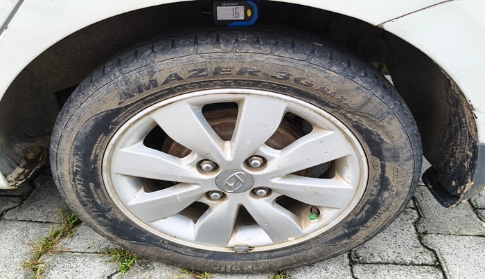 2014 Hyundai Xcent S 1.1 CRDI, Diesel, Manual, 96,883 km, tyre