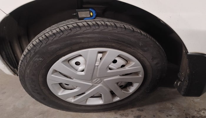 2020 Maruti New Wagon-R LXI CNG 1.0, Petrol, Manual, 49,472 km, tyre