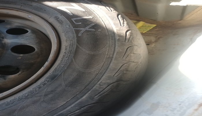 2013 Hyundai i10 MAGNA 1.2, Petrol, Manual, 99,880 km, tyre