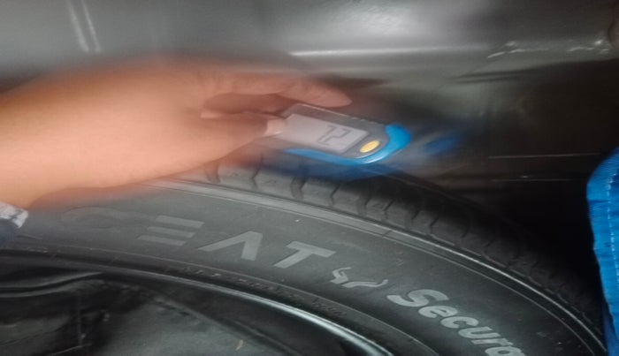 2023 Tata PUNCH PURE MT, Petrol, Manual, 63,669 km, tyre