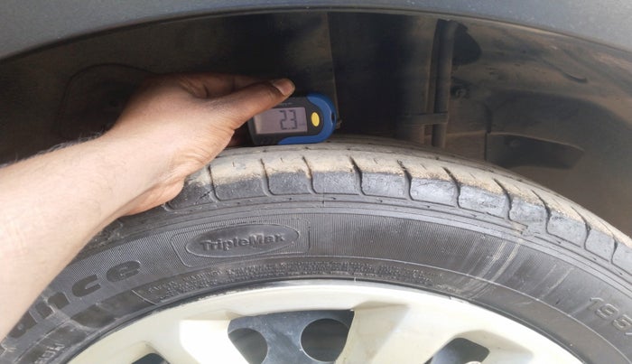 2019 Tata NEXON XM PETROL, Petrol, Manual, 39,060 km, tyre