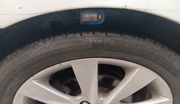 2013 Hyundai Verna FLUIDIC 1.6 CRDI SX, Diesel, Manual, 1,10,232 km, tyre