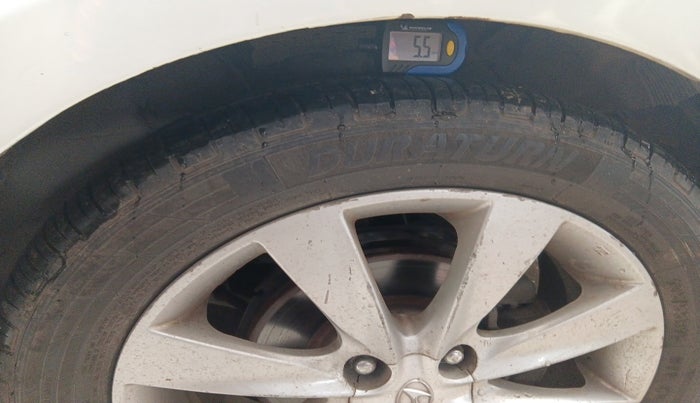 2013 Hyundai Verna FLUIDIC 1.6 CRDI SX, Diesel, Manual, 1,10,232 km, tyre
