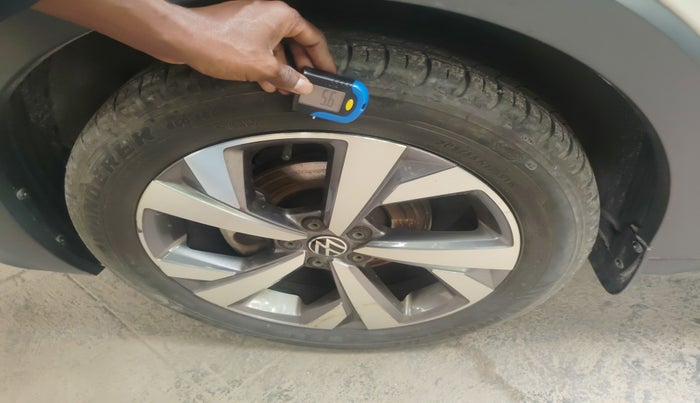 2023 Volkswagen TAIGUN TOPLINE 1.0 TSI AT, Petrol, Automatic, 13,994 km, tyre