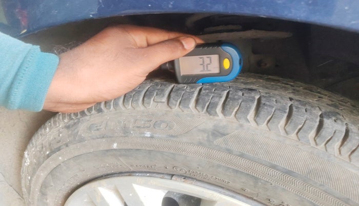 2019 Maruti Dzire VXI, Petrol, Manual, 35,386 km, tyre