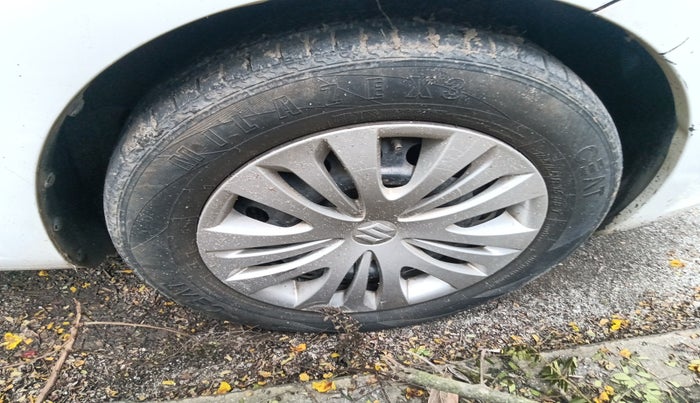 2012 Maruti Ertiga VDI, Diesel, Manual, 1,43,351 km, tyre