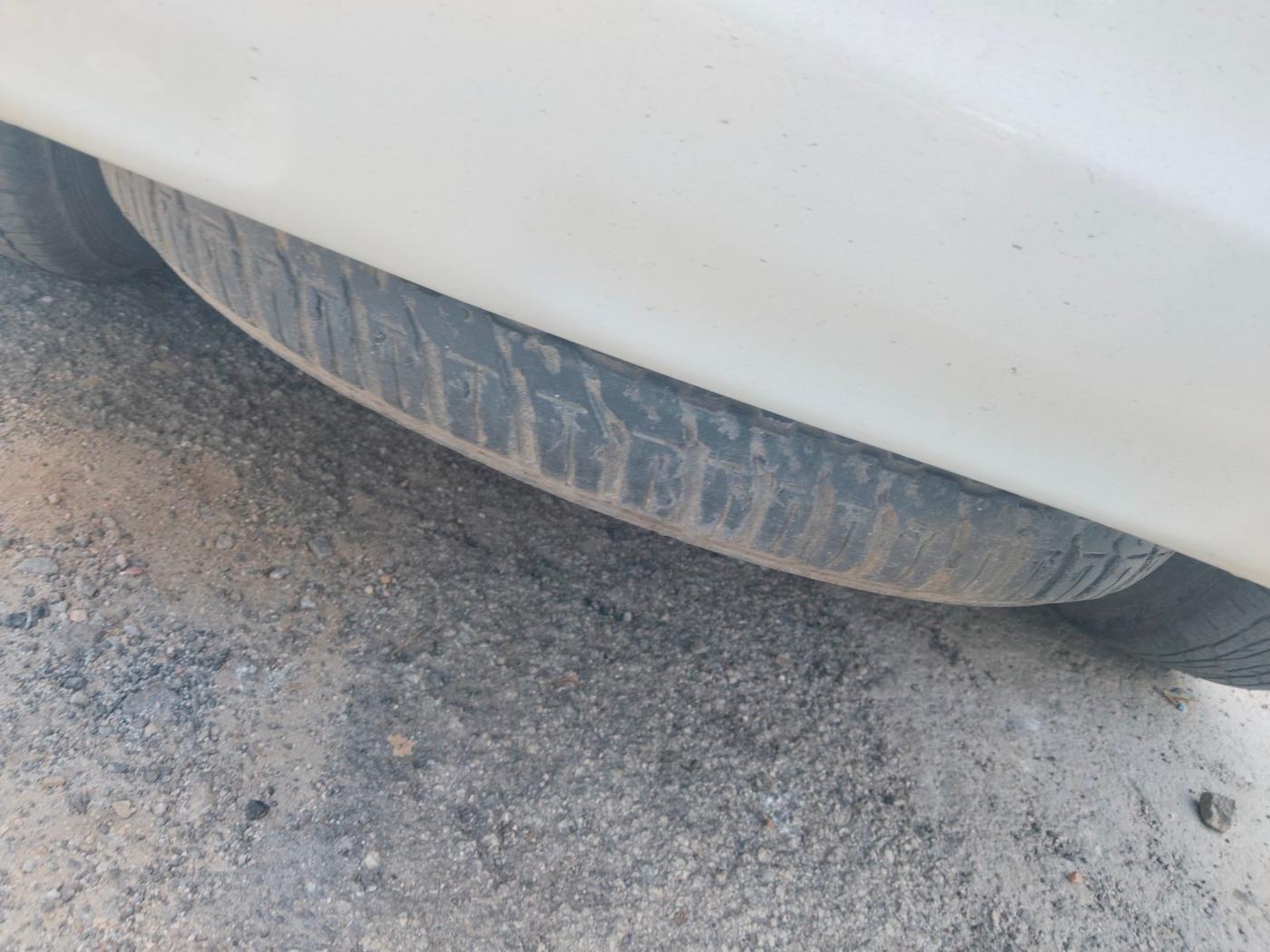 2013 Toyota Fortuner 3.0 4X2 AT, Diesel, Automatic, 1,31,692 km, tyre